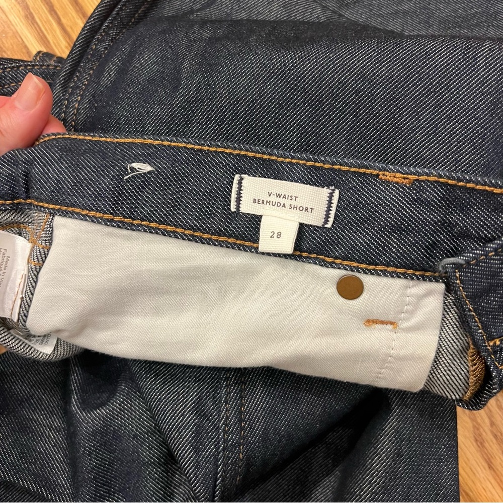NEW Madewell V-Waist Bermuda Shorts Size 28 Dark Wash Baggy NY998 - Picture 8 of 9